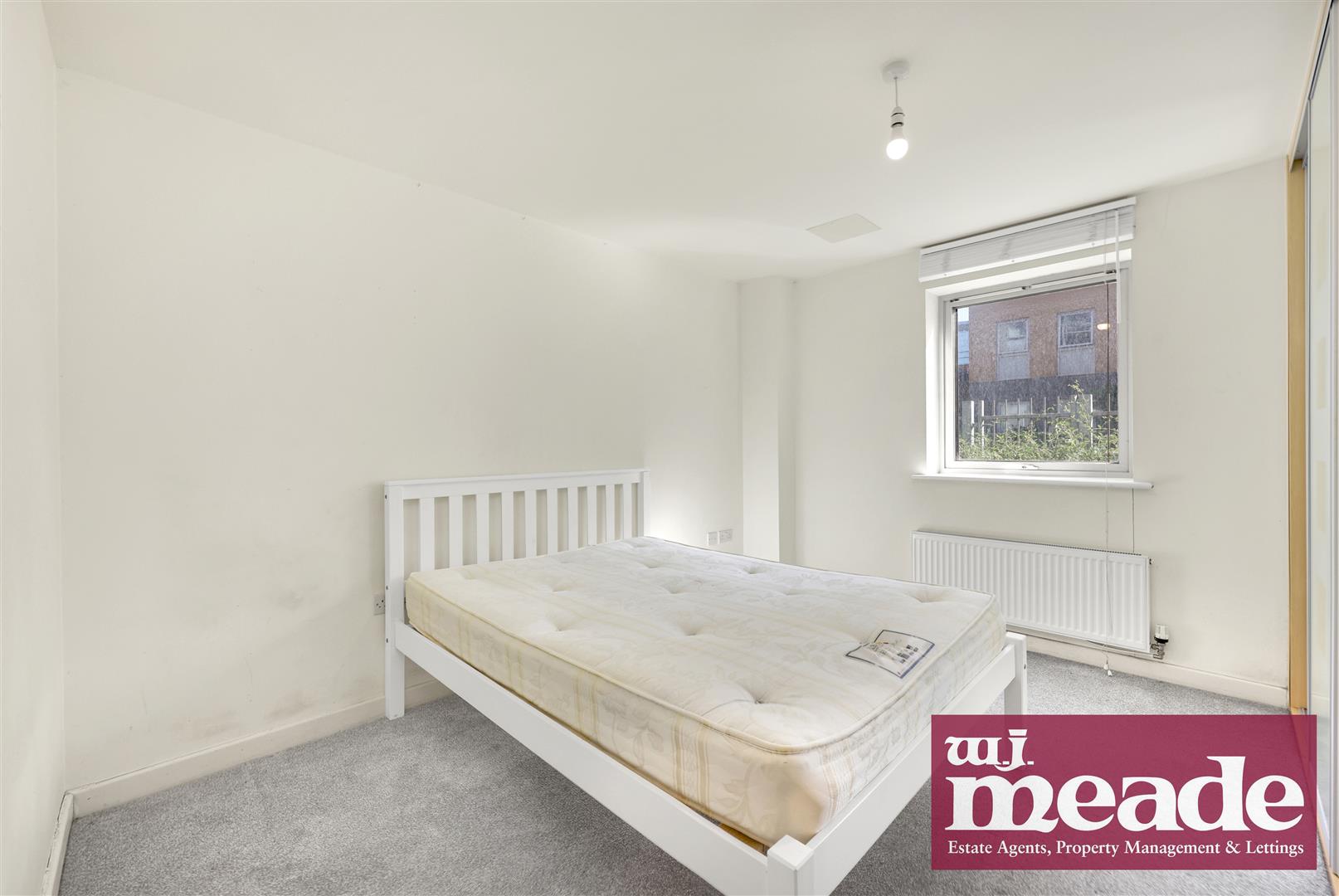 Clematis Apartments, Mile End